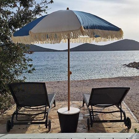 Villa On The Beach Pakoštane Esterno foto